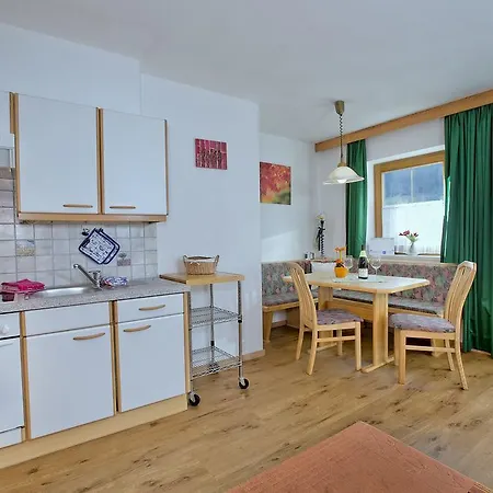 Ferienwohnung Bacher *